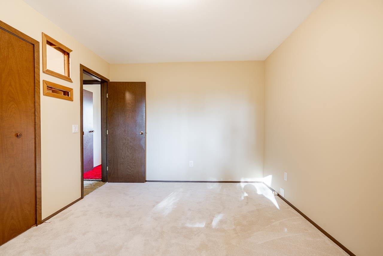 8689 DELCREST Drive, Delta