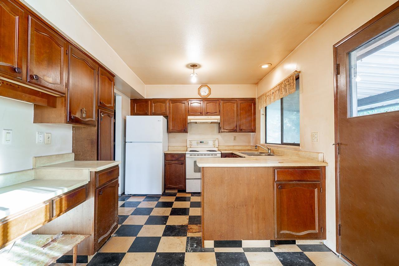 8689 DELCREST Drive, Delta