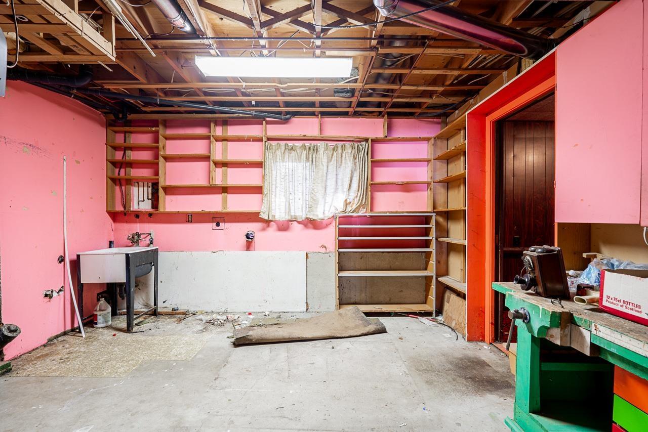 8689 DELCREST Drive, Delta