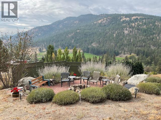  21825 Garnet Valley Road, Summerland