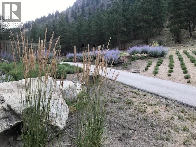  21825 Garnet Valley Road, Summerland