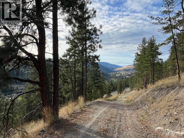  21825 Garnet Valley Road, Summerland