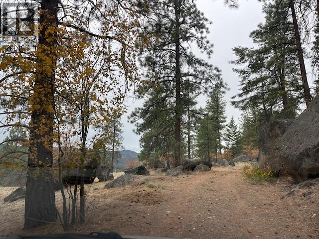  21825 Garnet Valley Road, Summerland