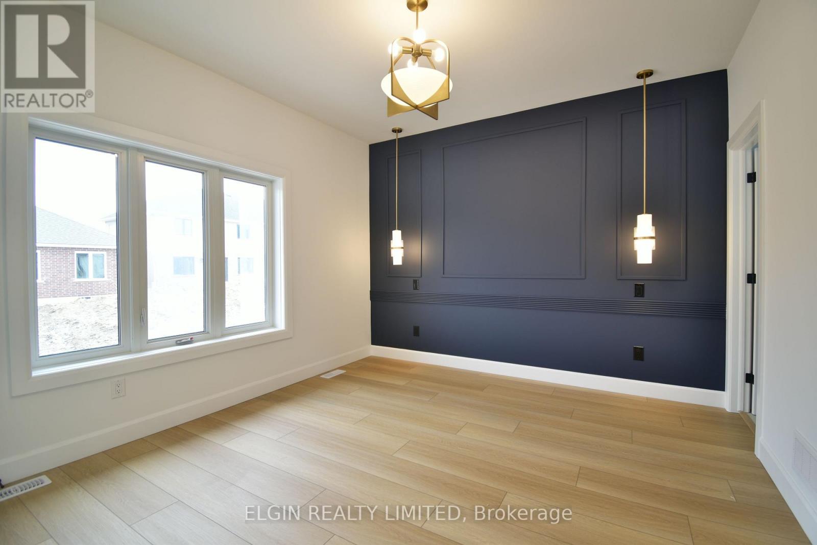 173 RENAISSANCE DRIVE - 31