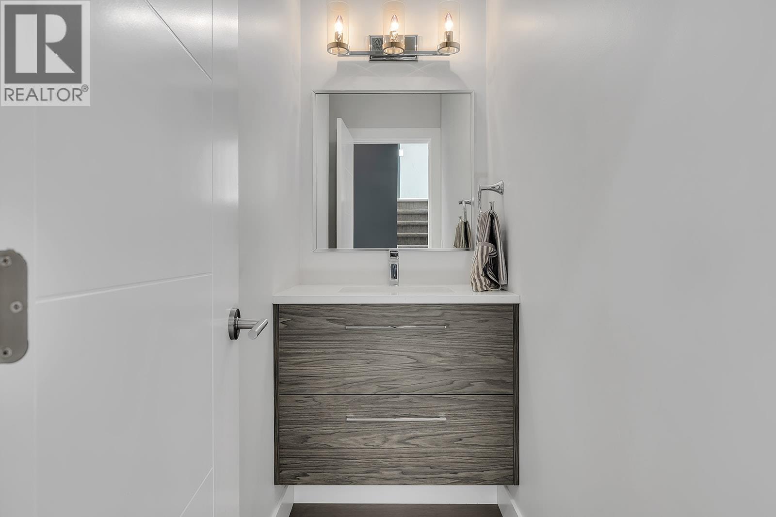 1038 Wilson Avenue, Kelowna