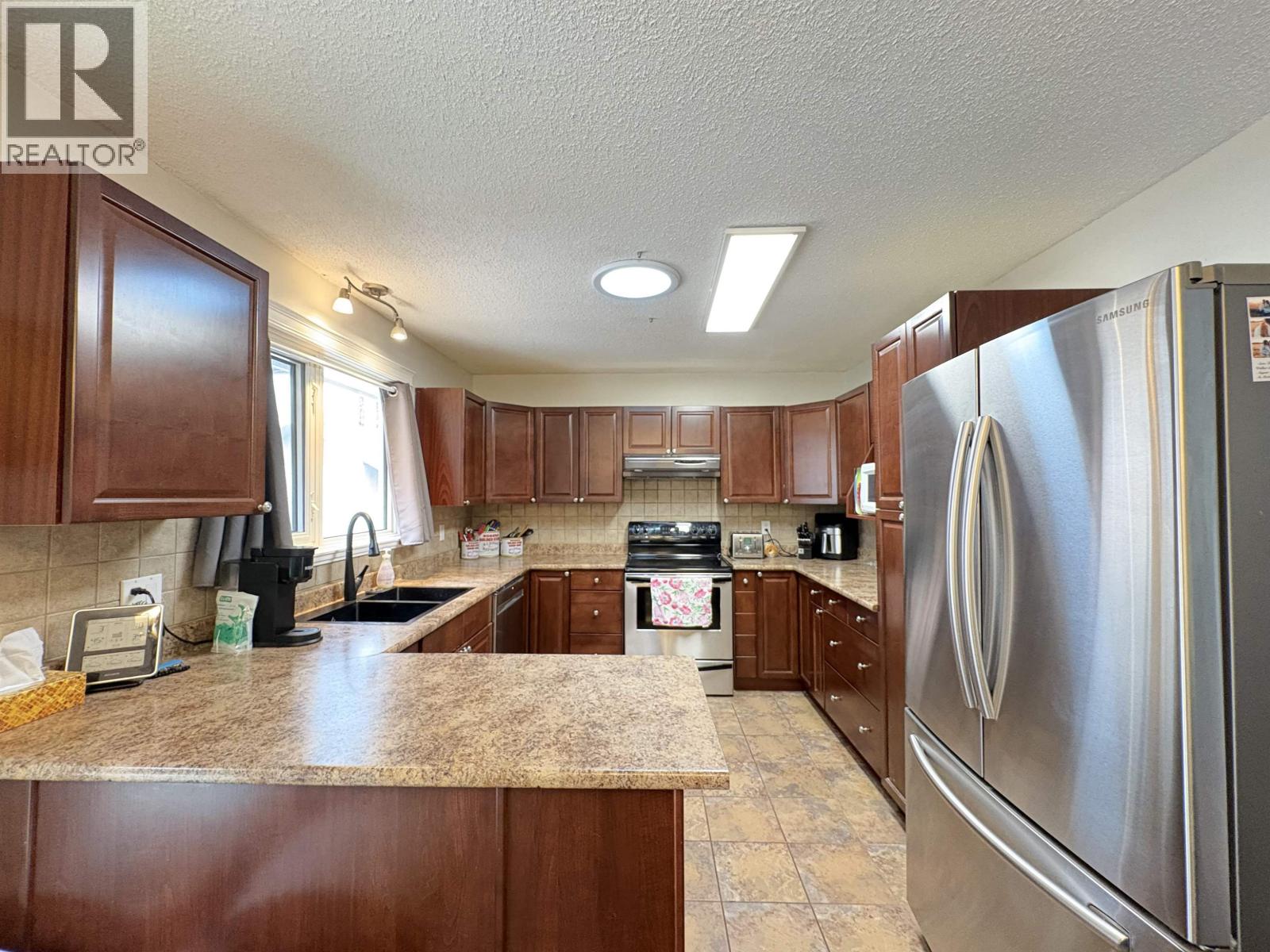 5619 BROCK DRIVE - 8