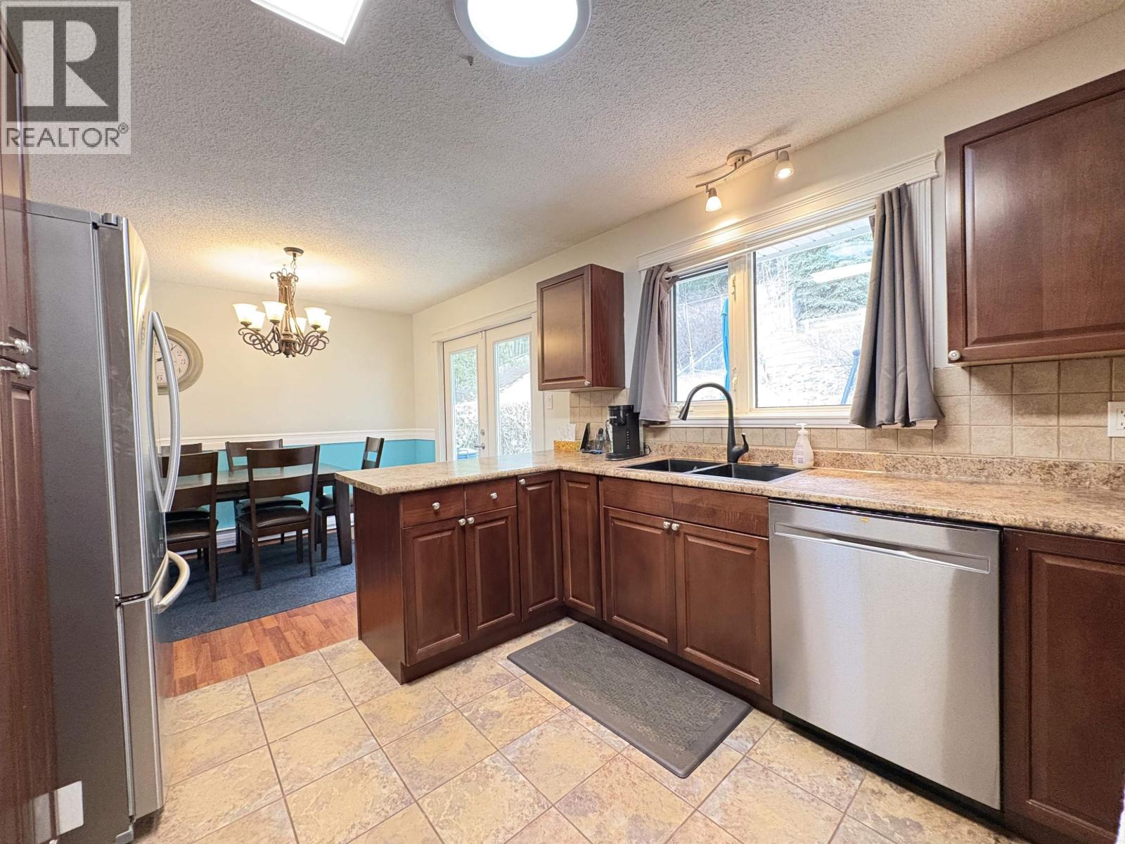 5619 BROCK DRIVE - 11