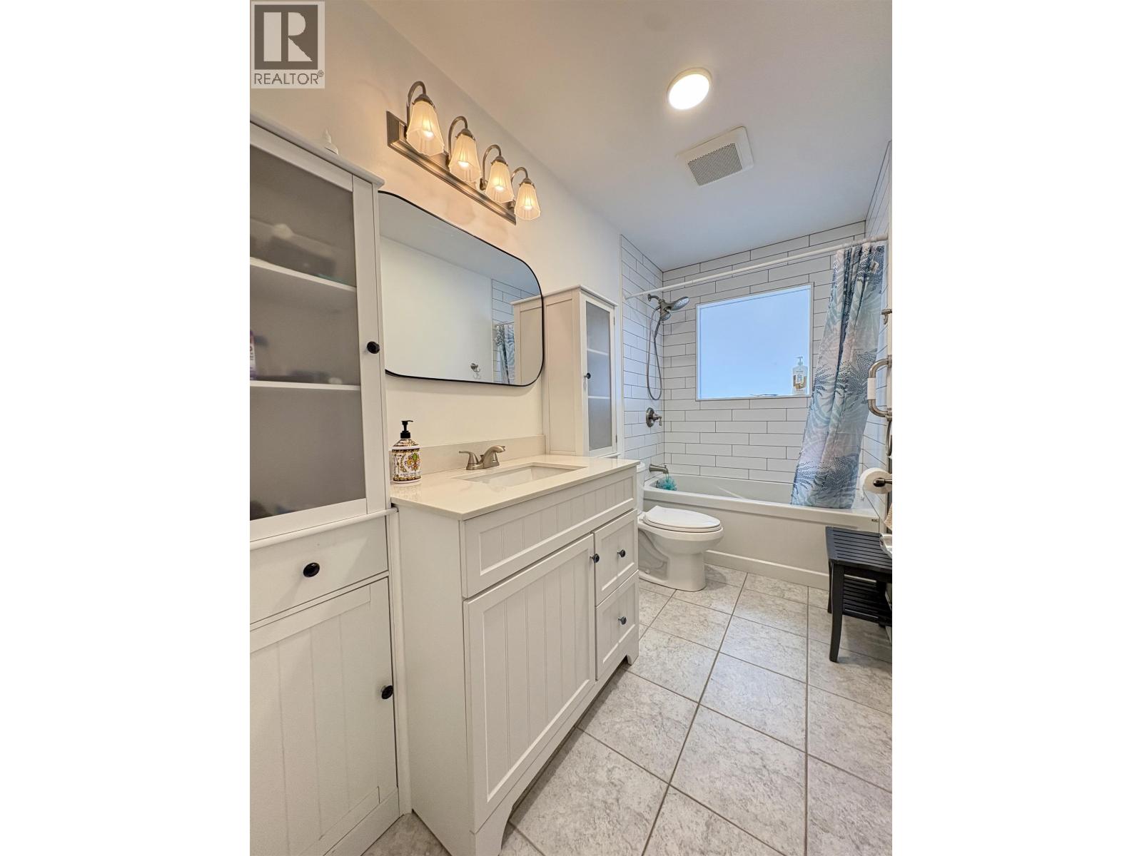 5619 BROCK DRIVE - 19