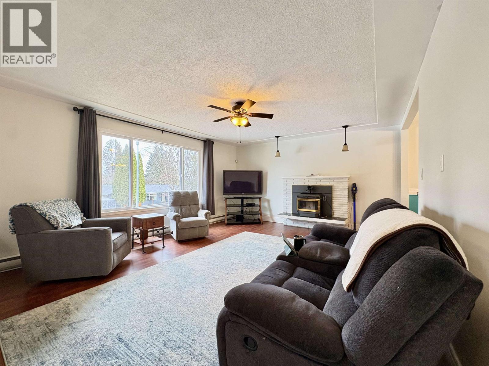 5619 BROCK DRIVE - 4