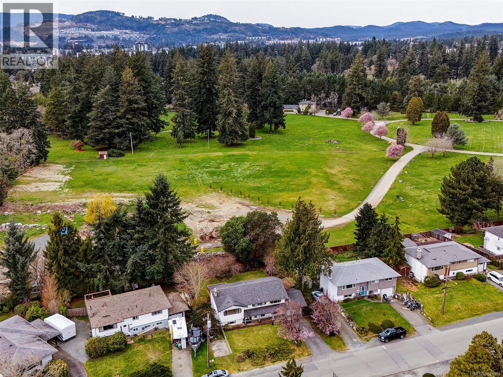 2876 ACACIA DR - Image 2