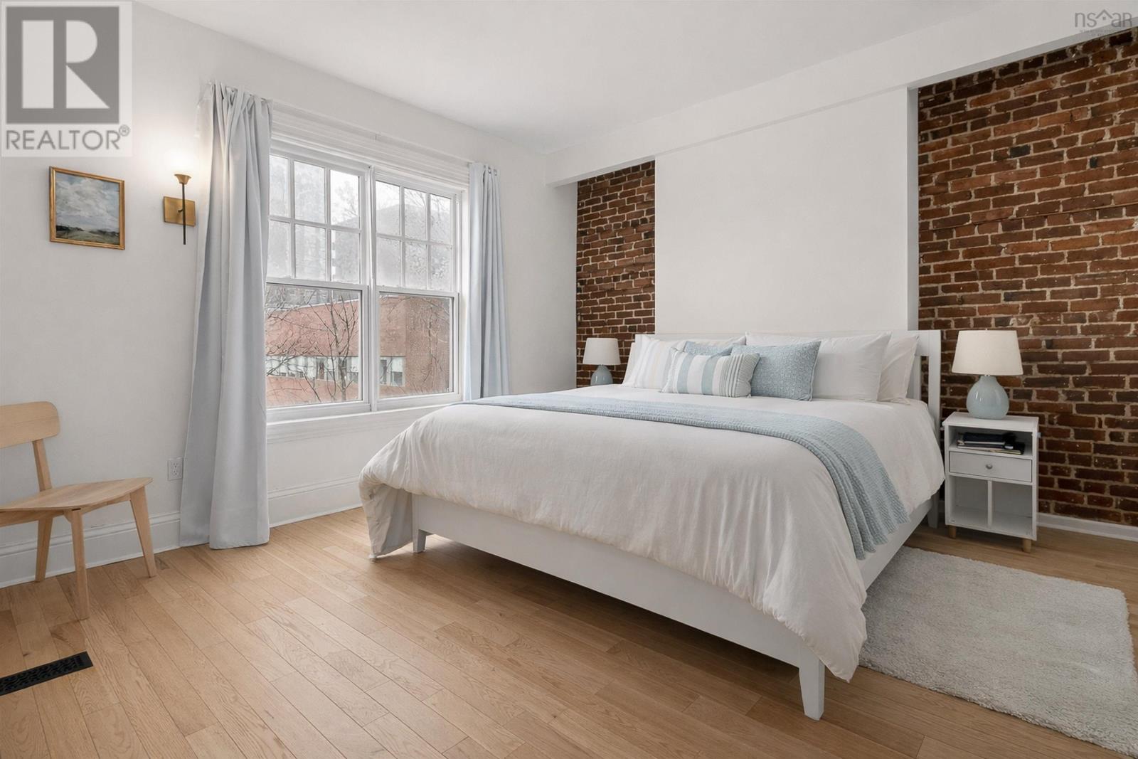 Property 44 of 49 of 1154 - 1156 Queen Street