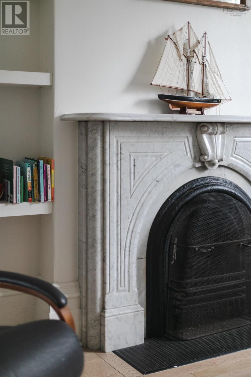 Property 28 of 49 of 1154 - 1156 Queen Street