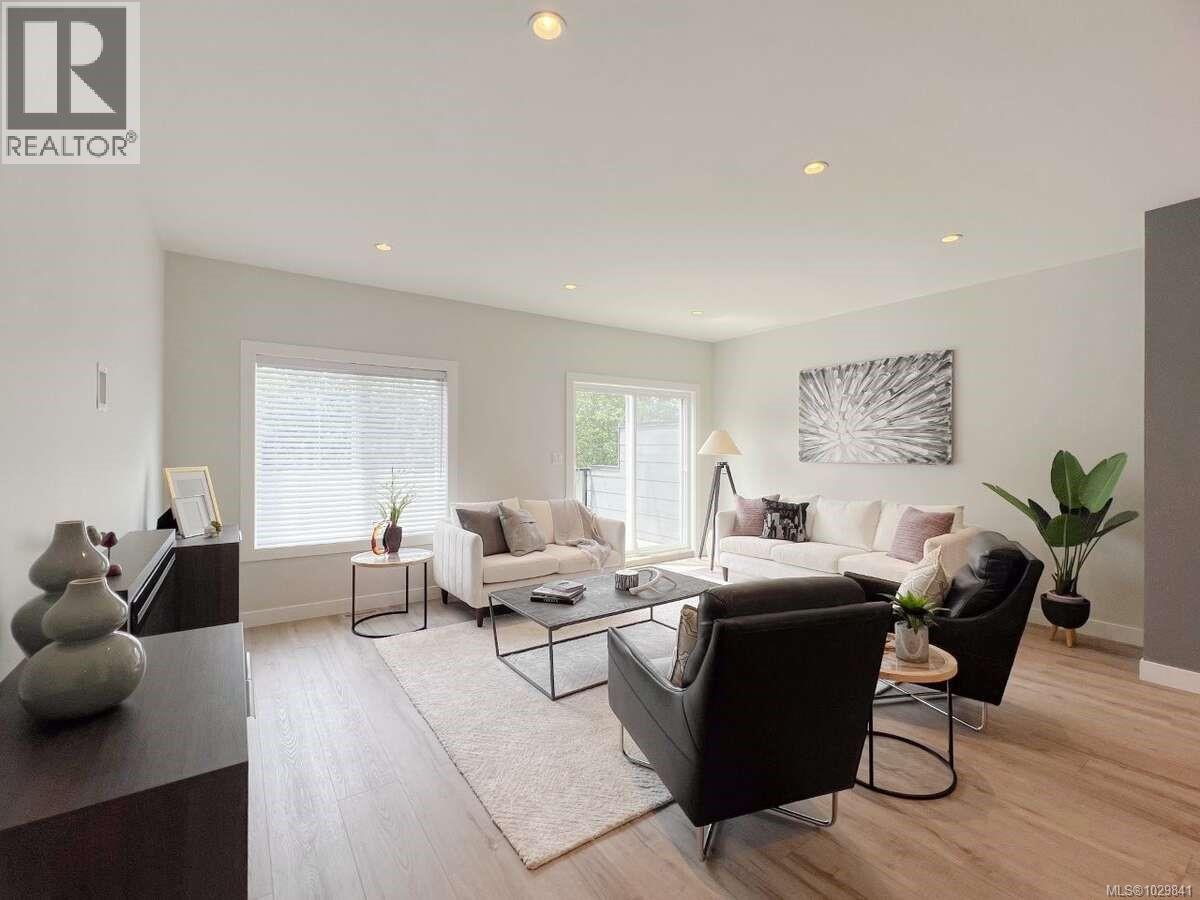 #11 2310 Guthrie Rd - 10