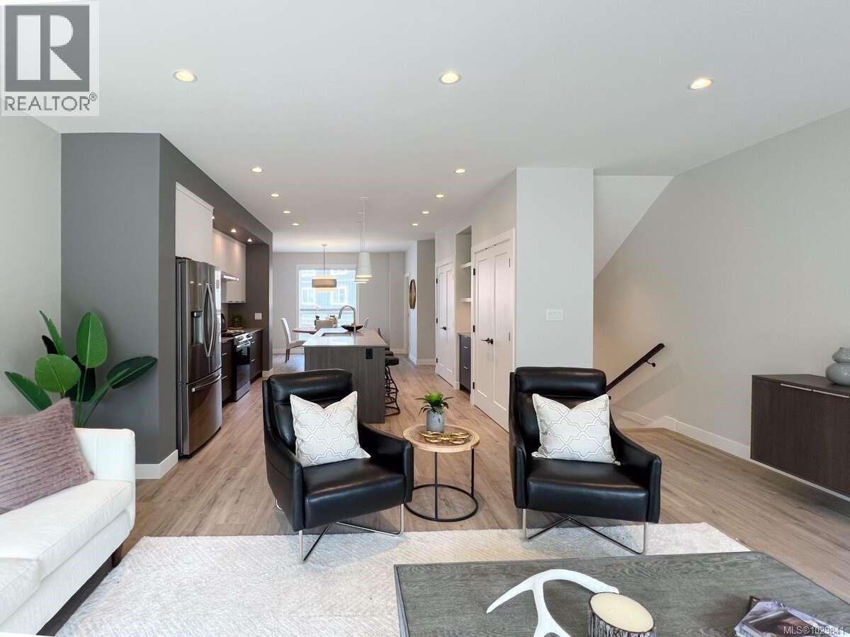 #11 2310 Guthrie Rd - 25