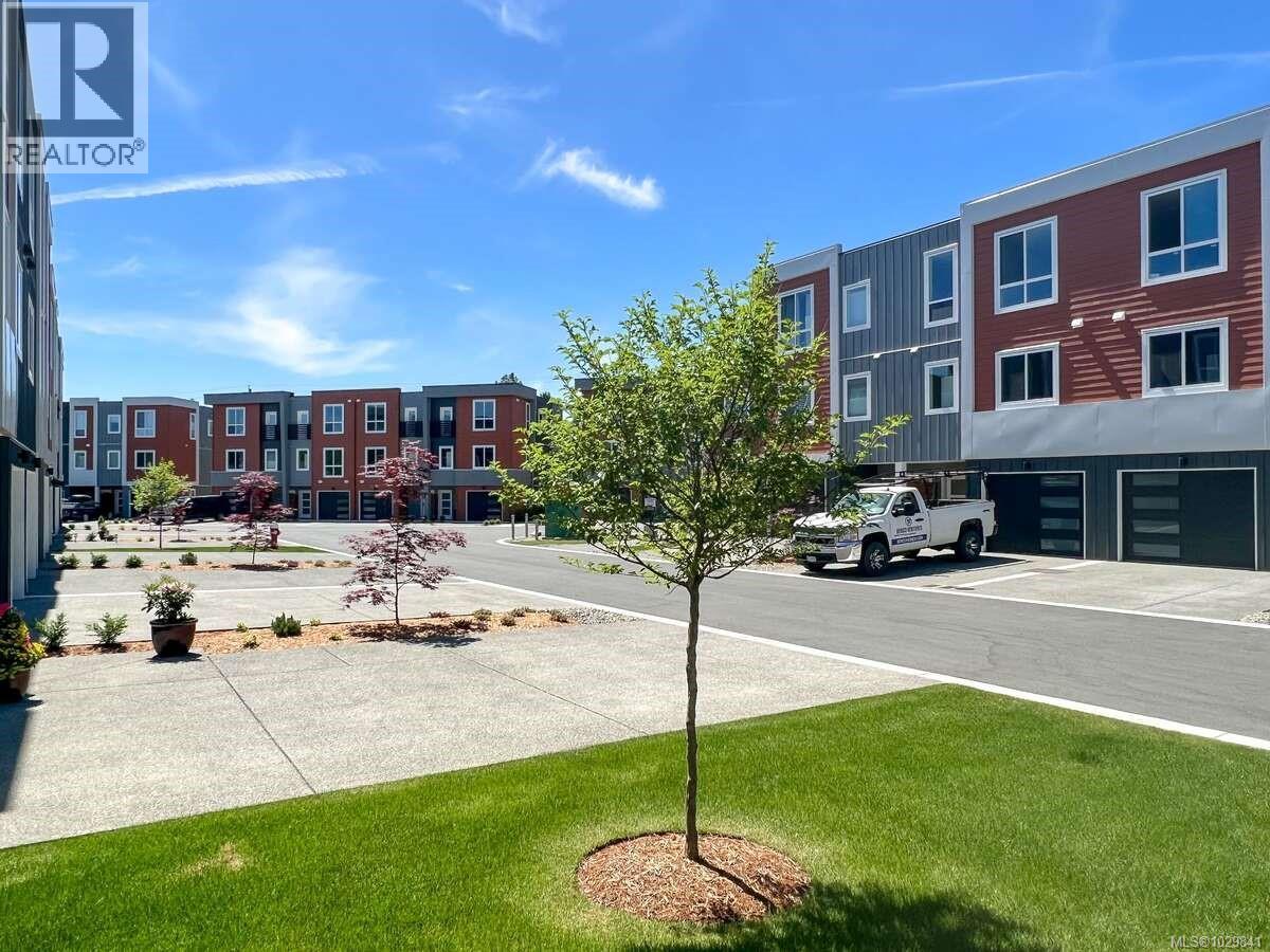 #11 2310 GUTHRIE RD - 29