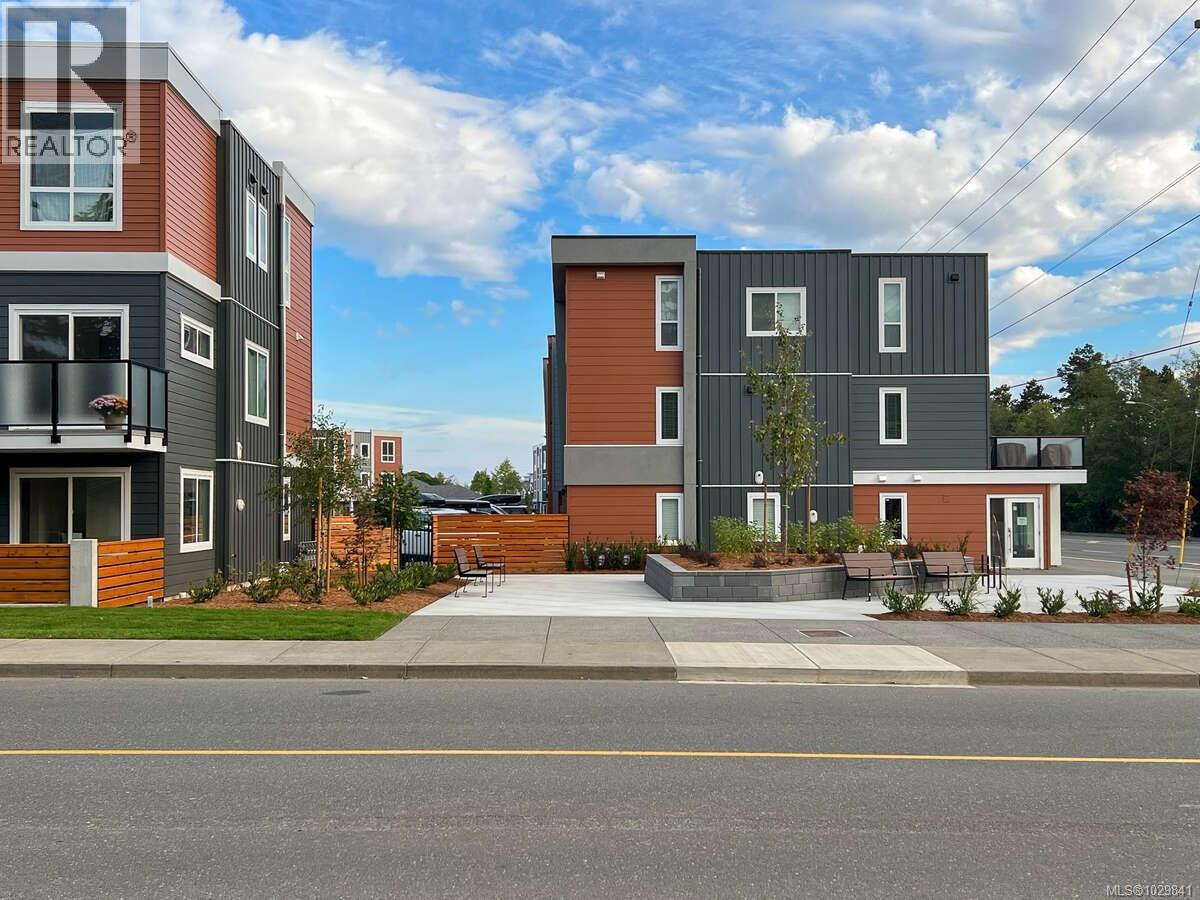 #11 2310 Guthrie Rd - 32
