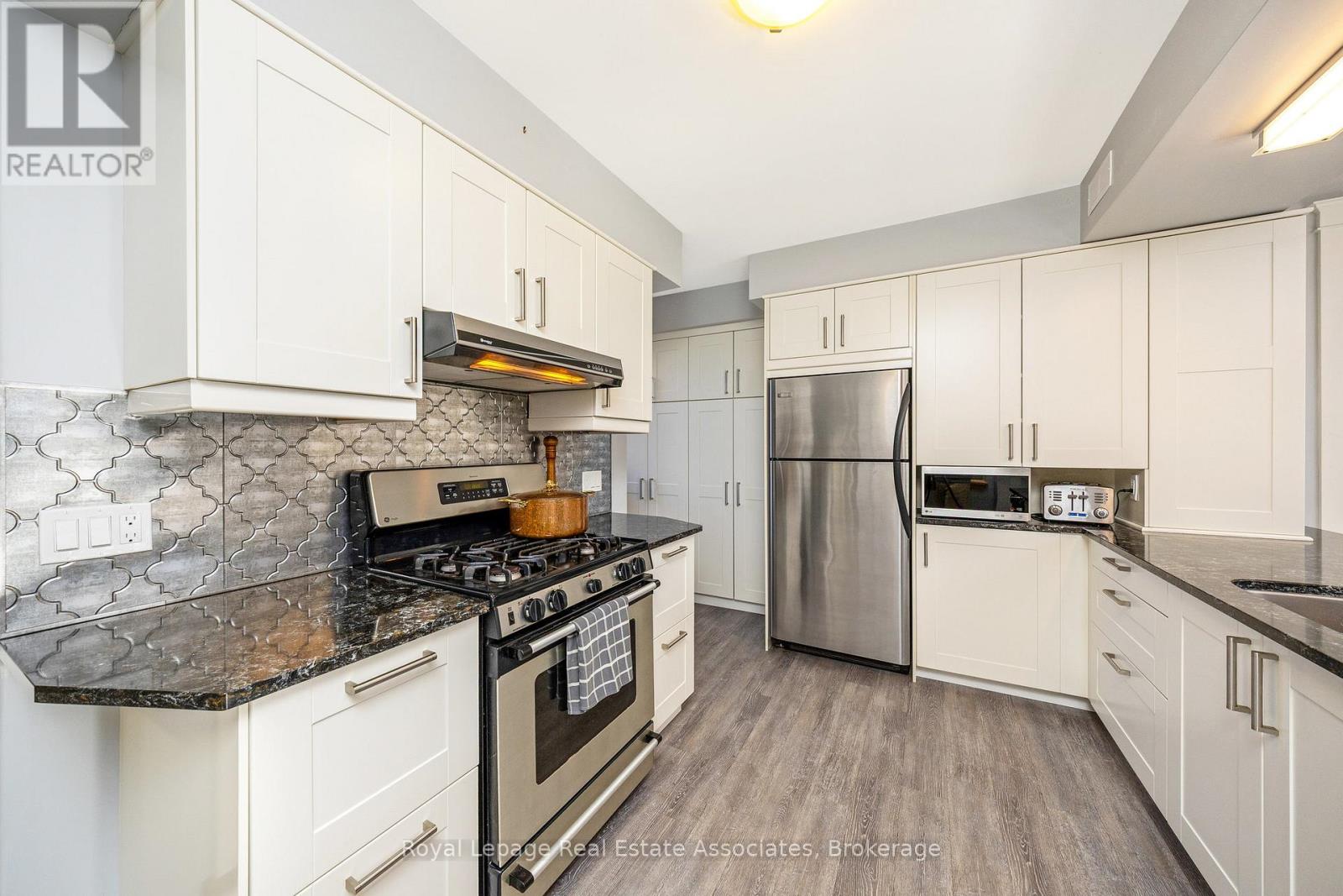 226 MAIN STREET - 15