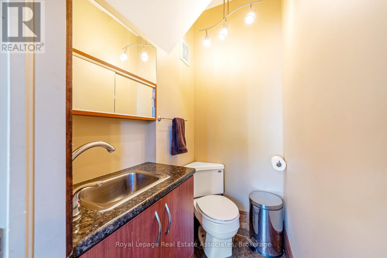 226 MAIN STREET - 39