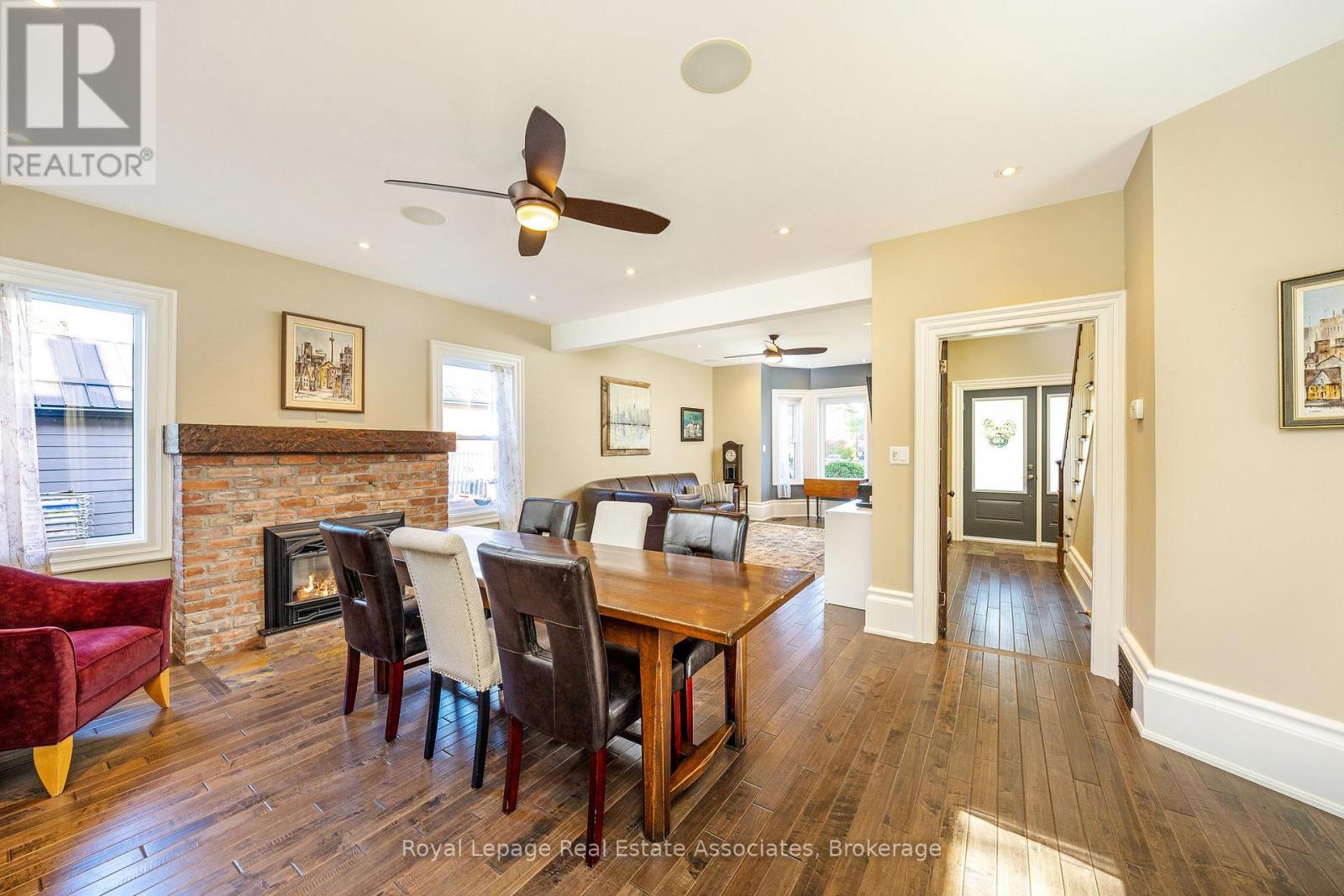 226 MAIN STREET - 8