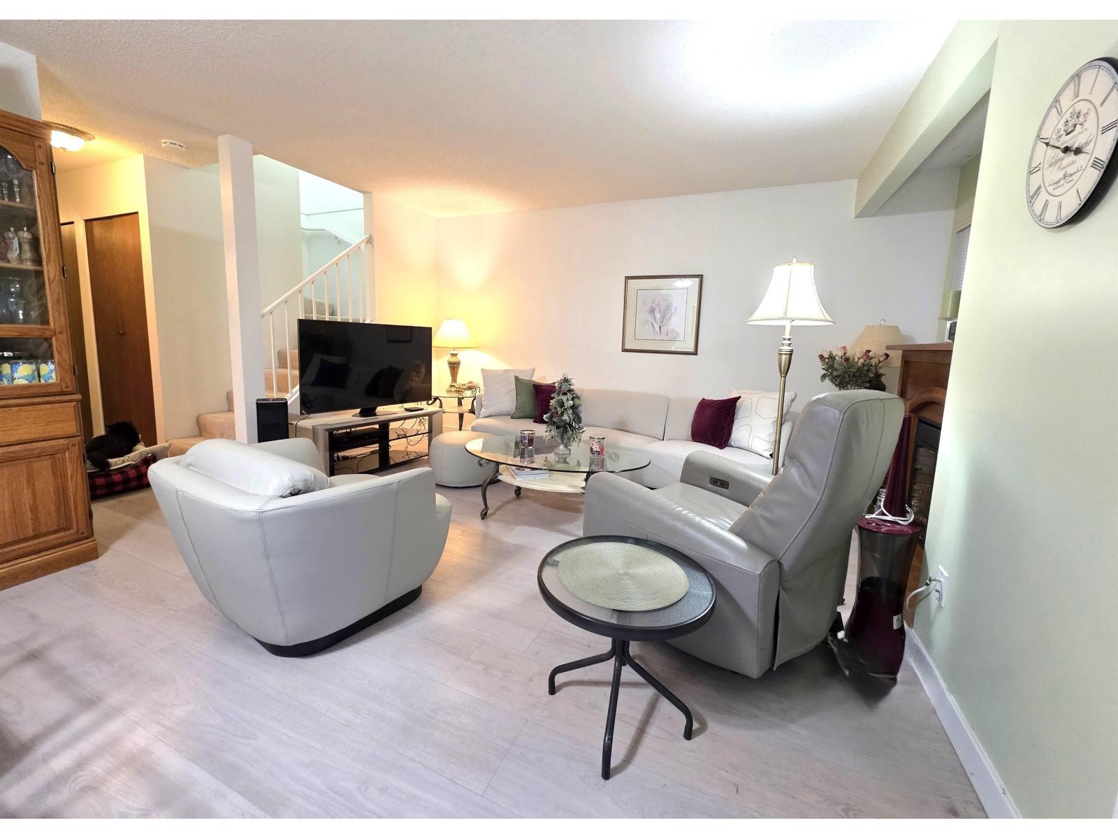 20 9955 140 Street - photo 2