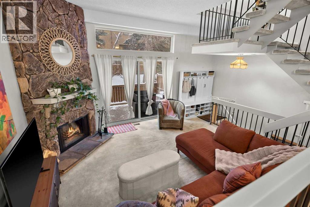 Single Family House 4 Level for Sale in    Avenue SW Lakeview Calgary 