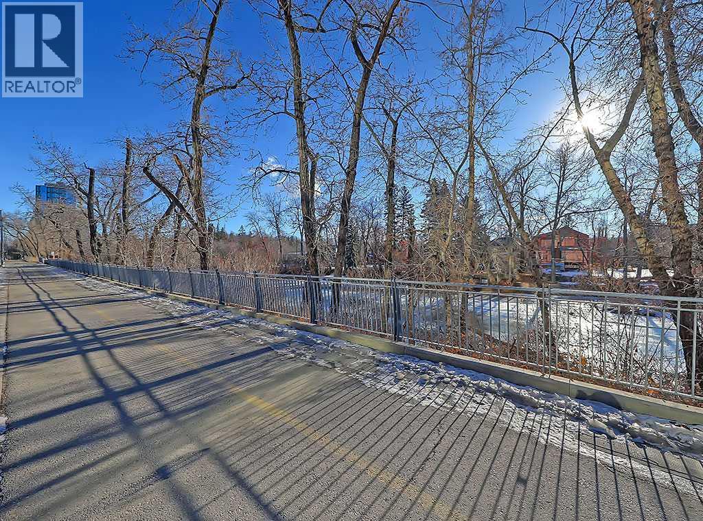 Single Family House for Sale in    Avenue SW Mission Calgary 