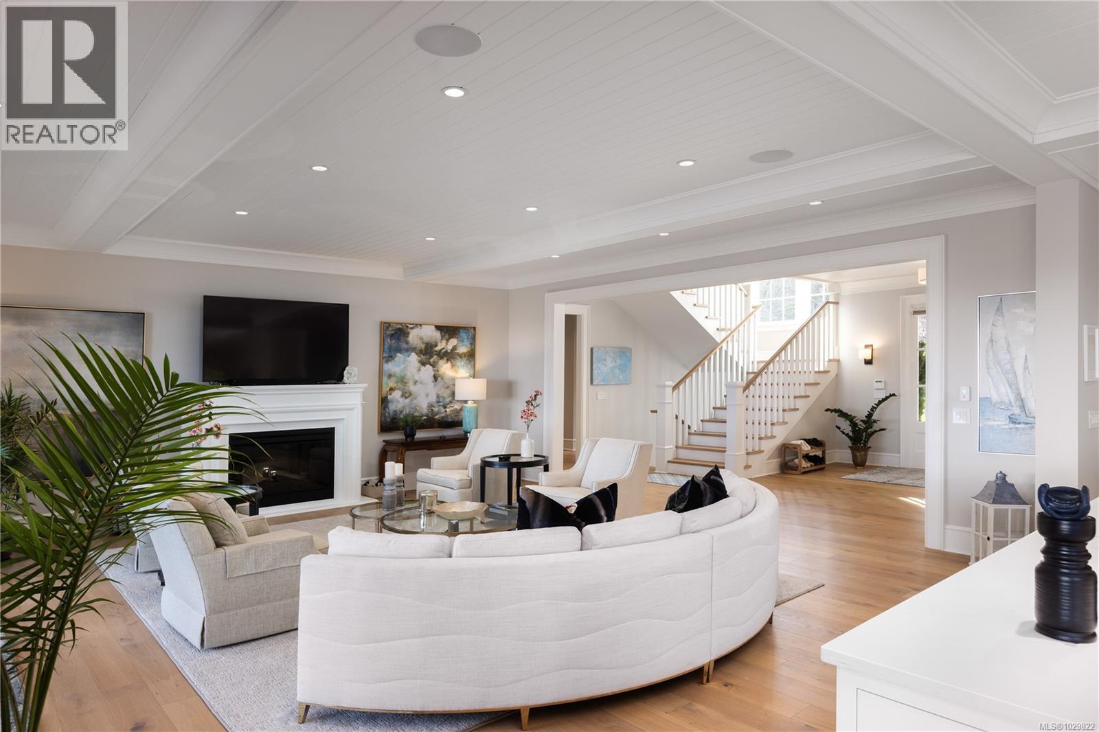  2616 Queenswood Lane, Saanich