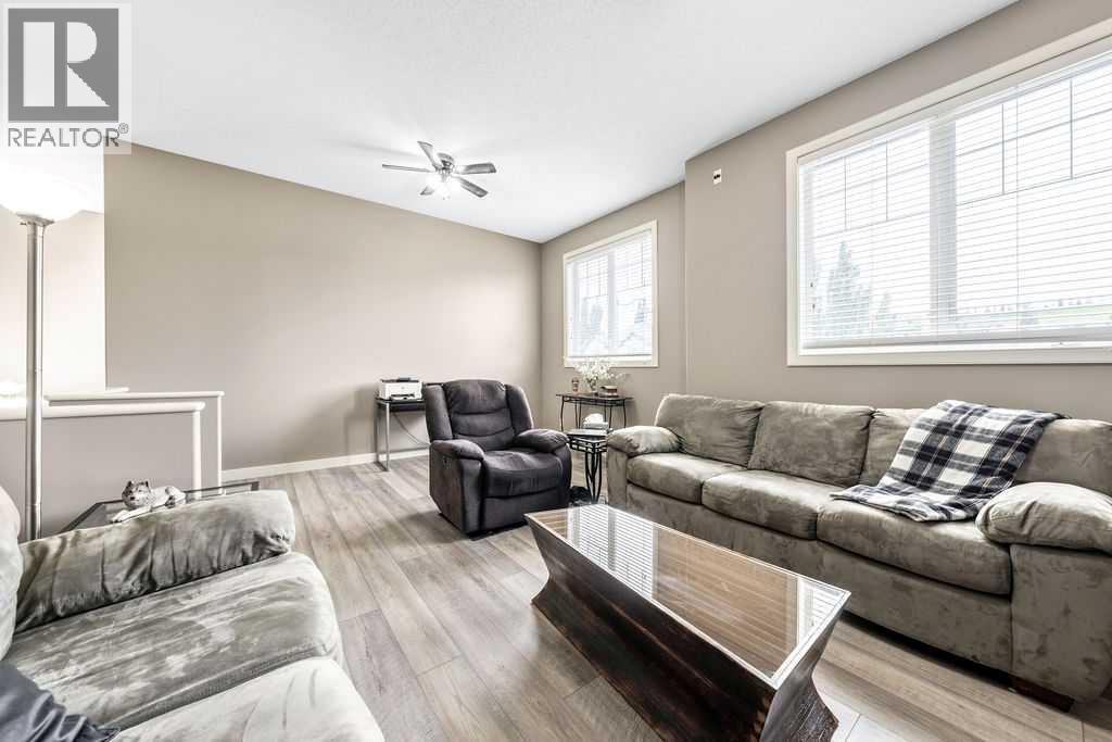 Single Family House for Sale in  Sherwood Rise NW Sherwood Calgary 