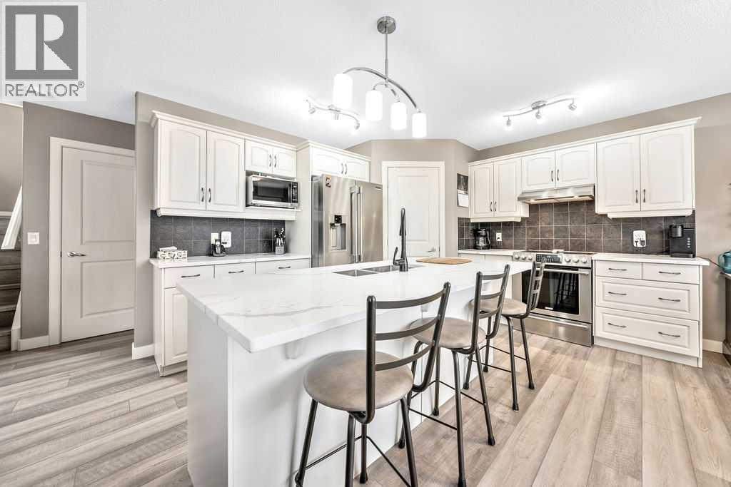 Single Family House for Sale in  Sherwood Rise NW Sherwood Calgary 