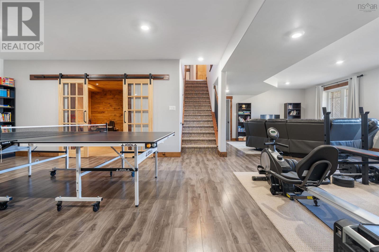 Property 22 of 49 of 4288 Gairloch Road