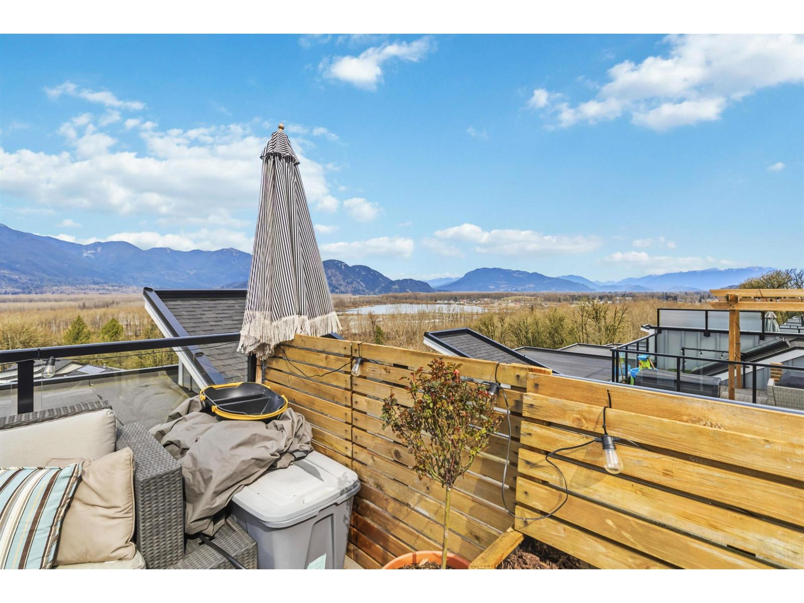 6 43998 CHILLIWACK MOUNTAIN ROAD, Chilliwack Mountain, Chilliwack