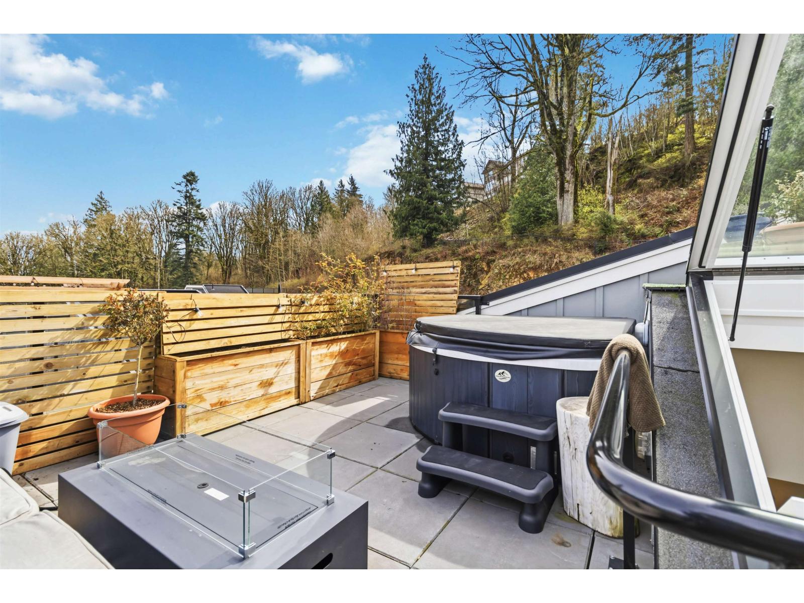 6 43998 CHILLIWACK MOUNTAIN ROAD, Chilliwack Mountain, Chilliwack