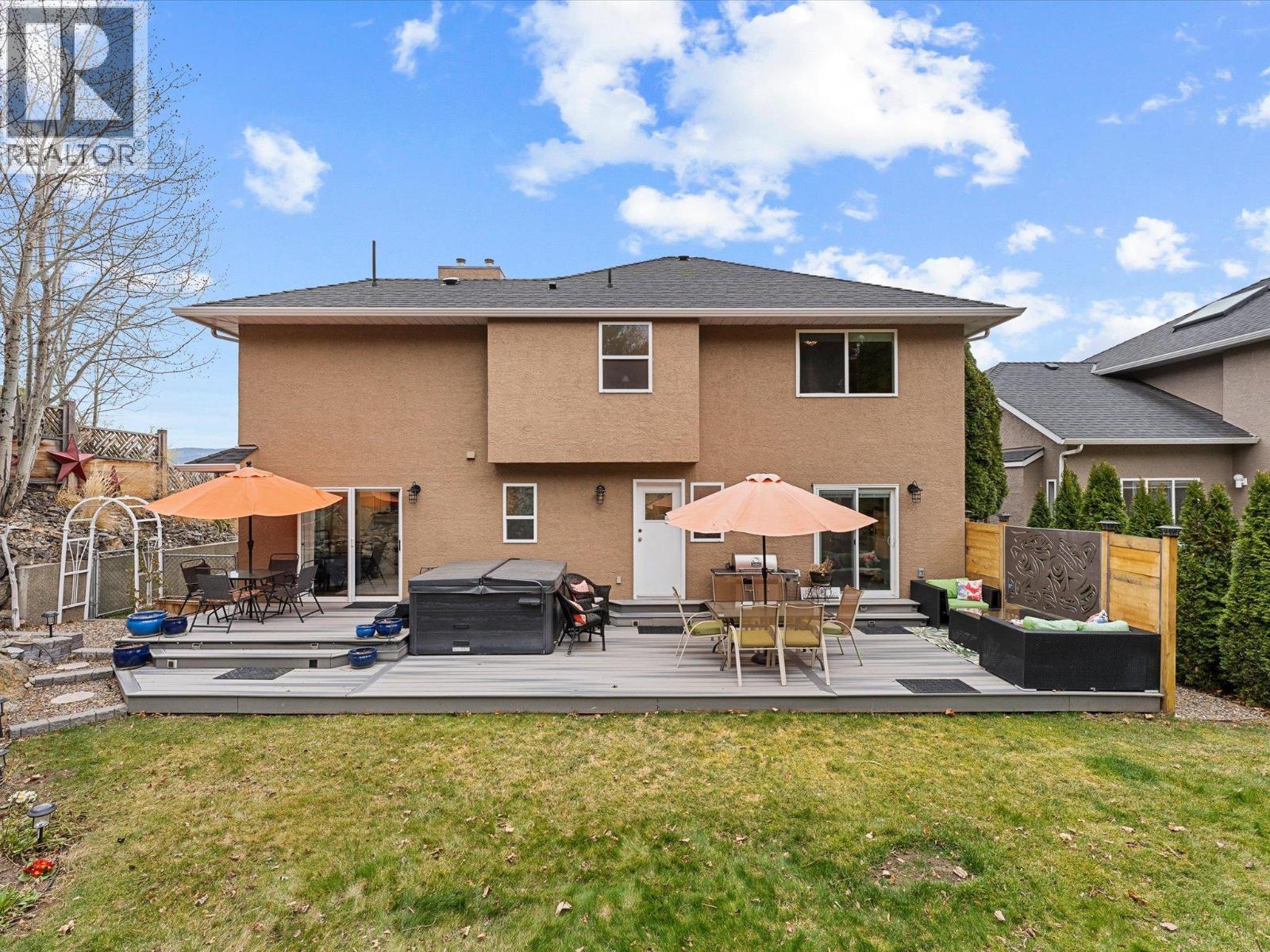  3838 Beach Avenue, Peachland