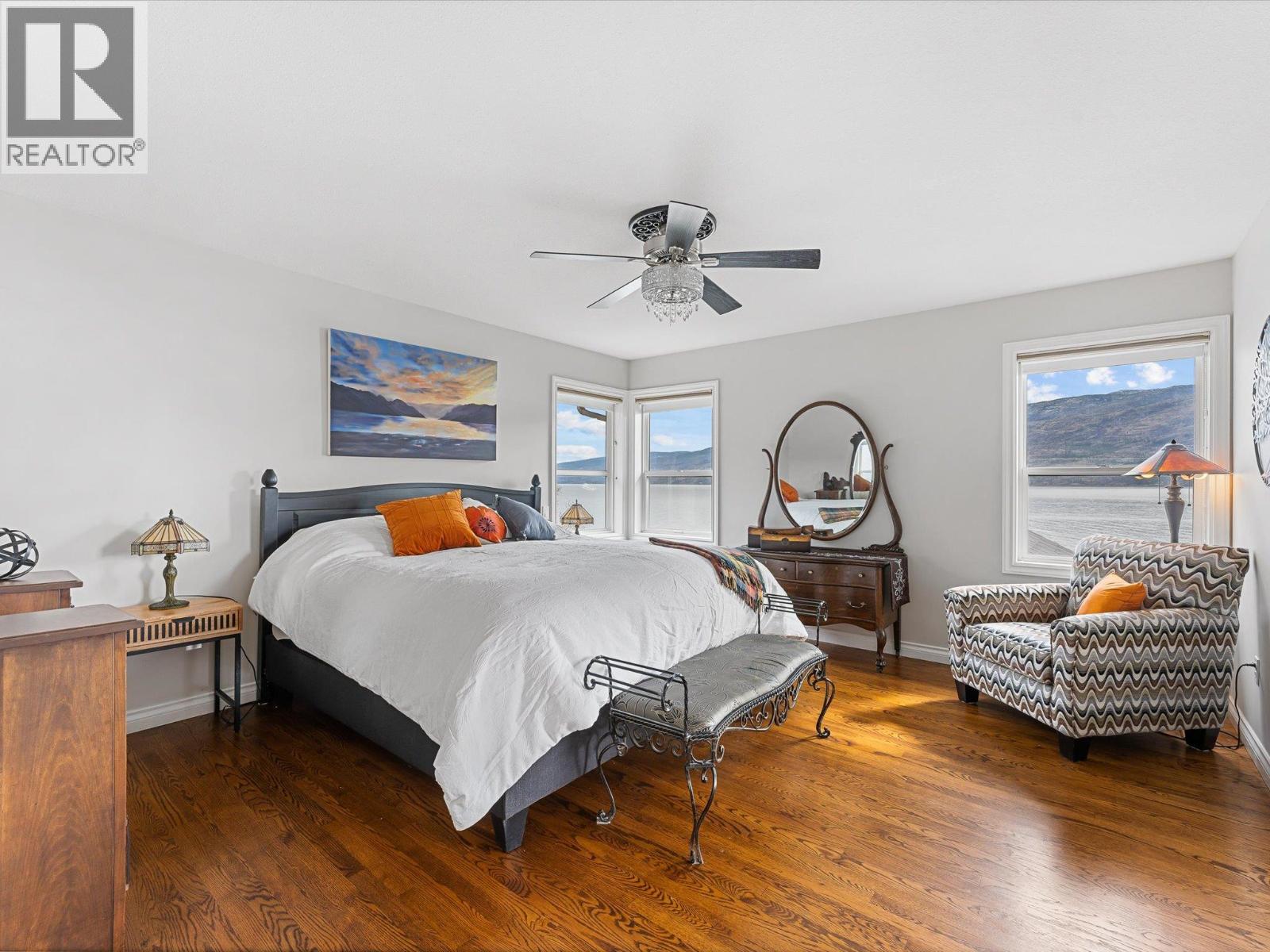  3838 Beach Avenue, Peachland