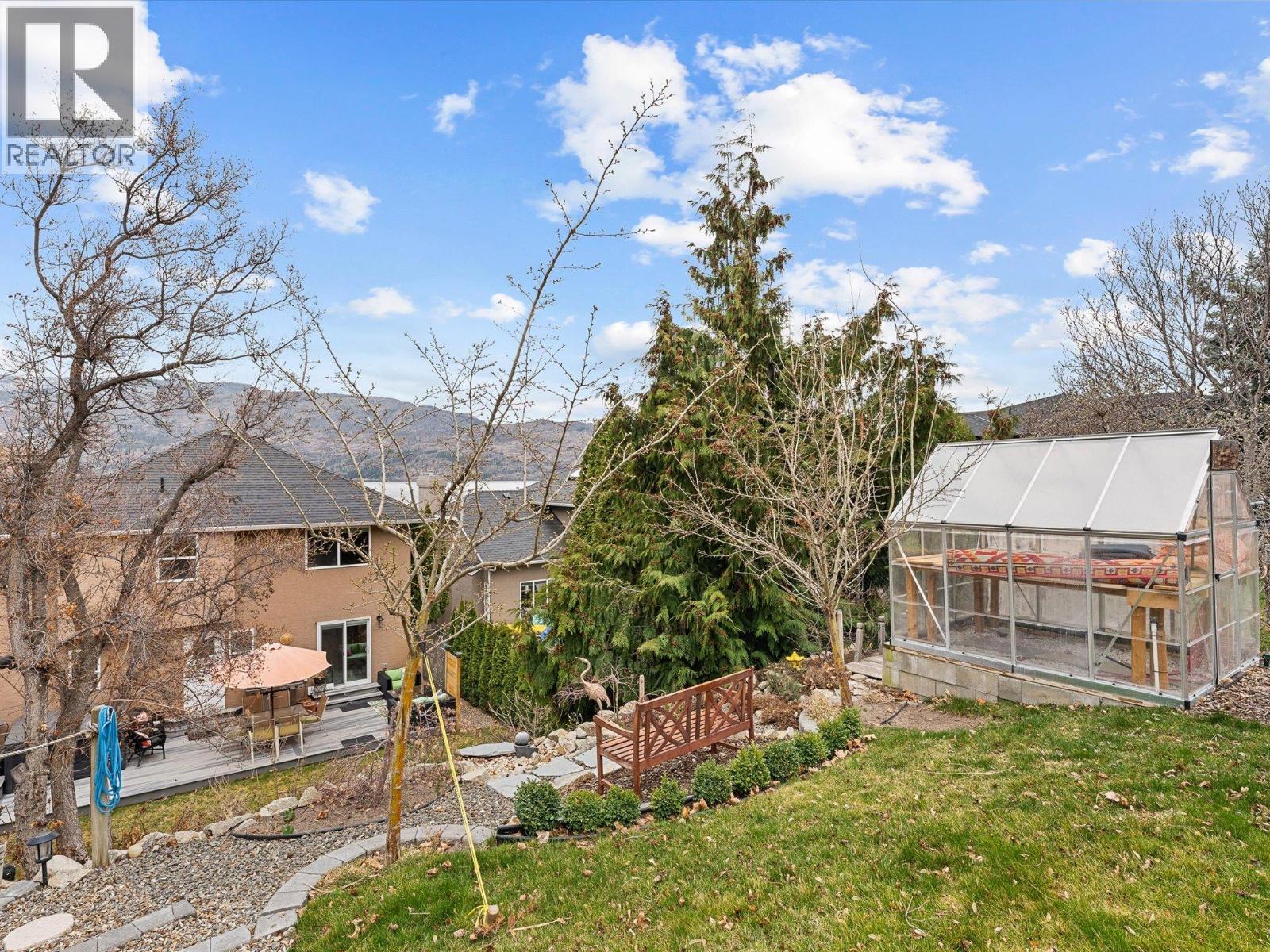  3838 Beach Avenue, Peachland