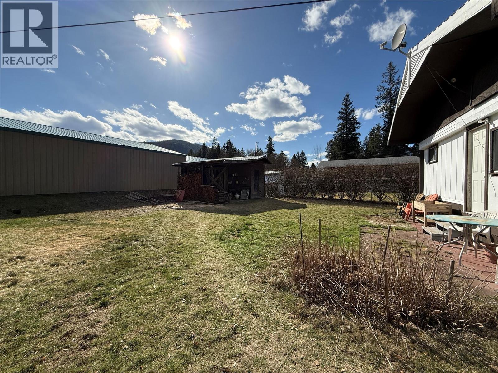  1021 Garden Road, South Slocan