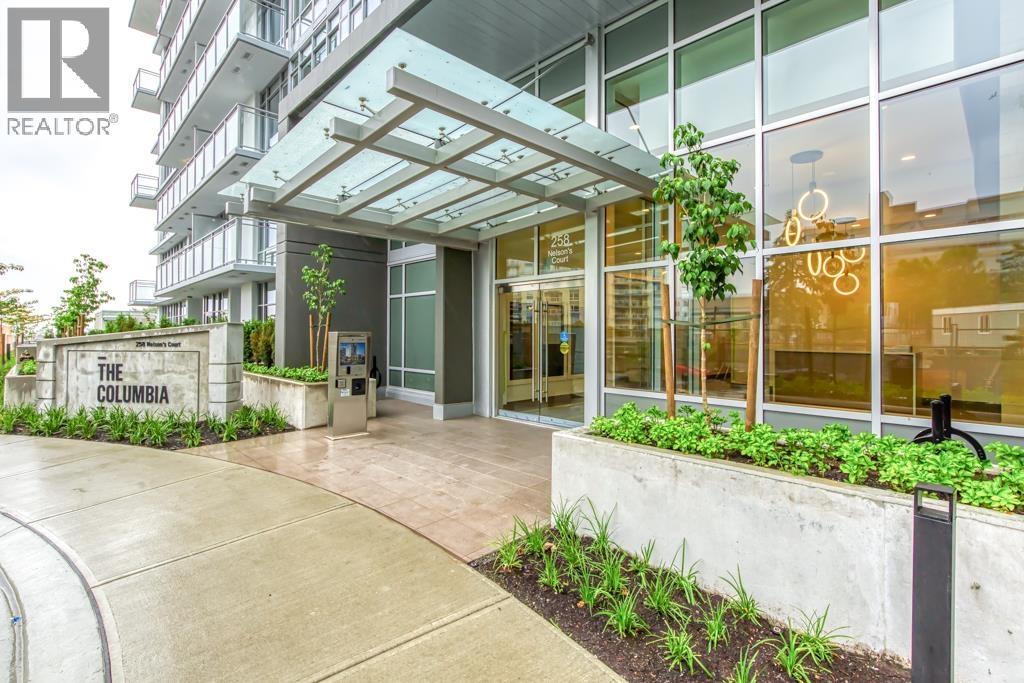 107 258 NELSON'S COURT, New Westminster