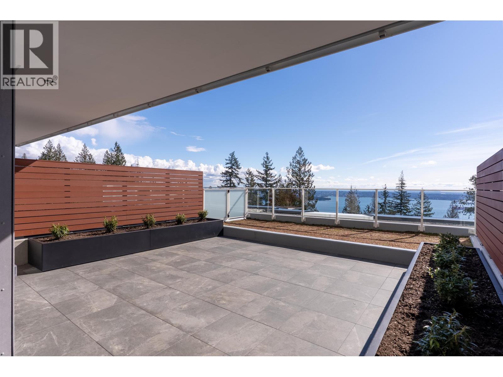 409 3963 UPLANDS WAY, West Vancouver