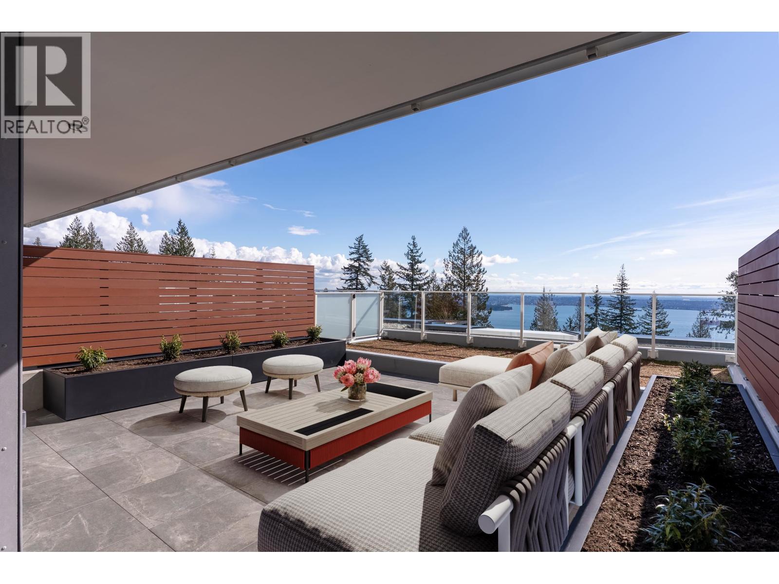 409 3963 UPLANDS WAY, West Vancouver