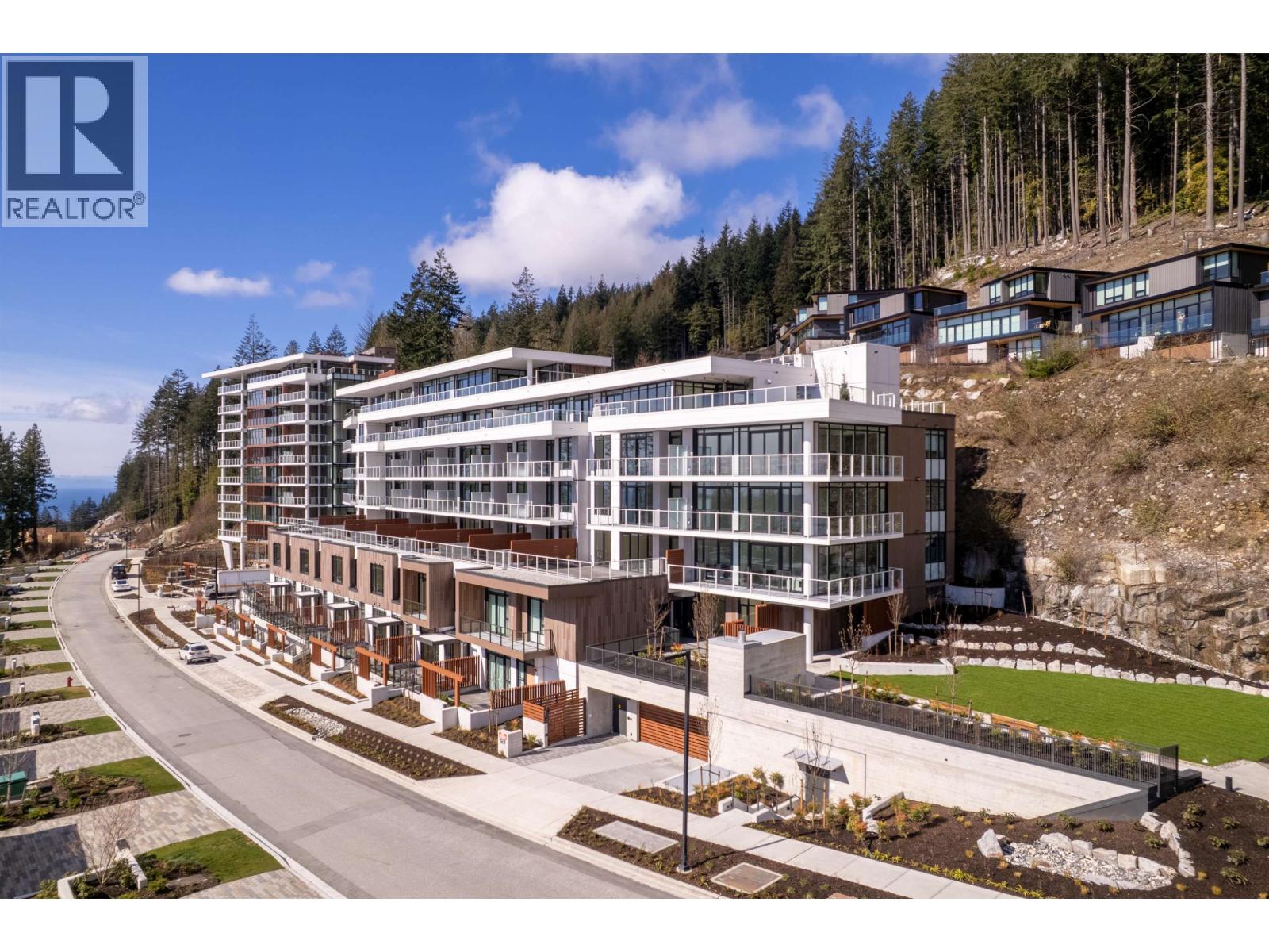 409 3963 UPLANDS WAY, West Vancouver