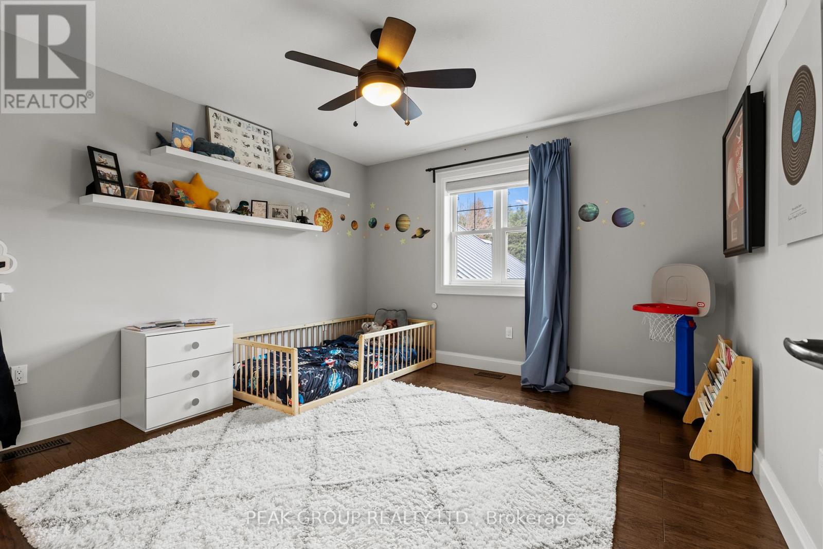 662 FOSS ROAD — photo 32