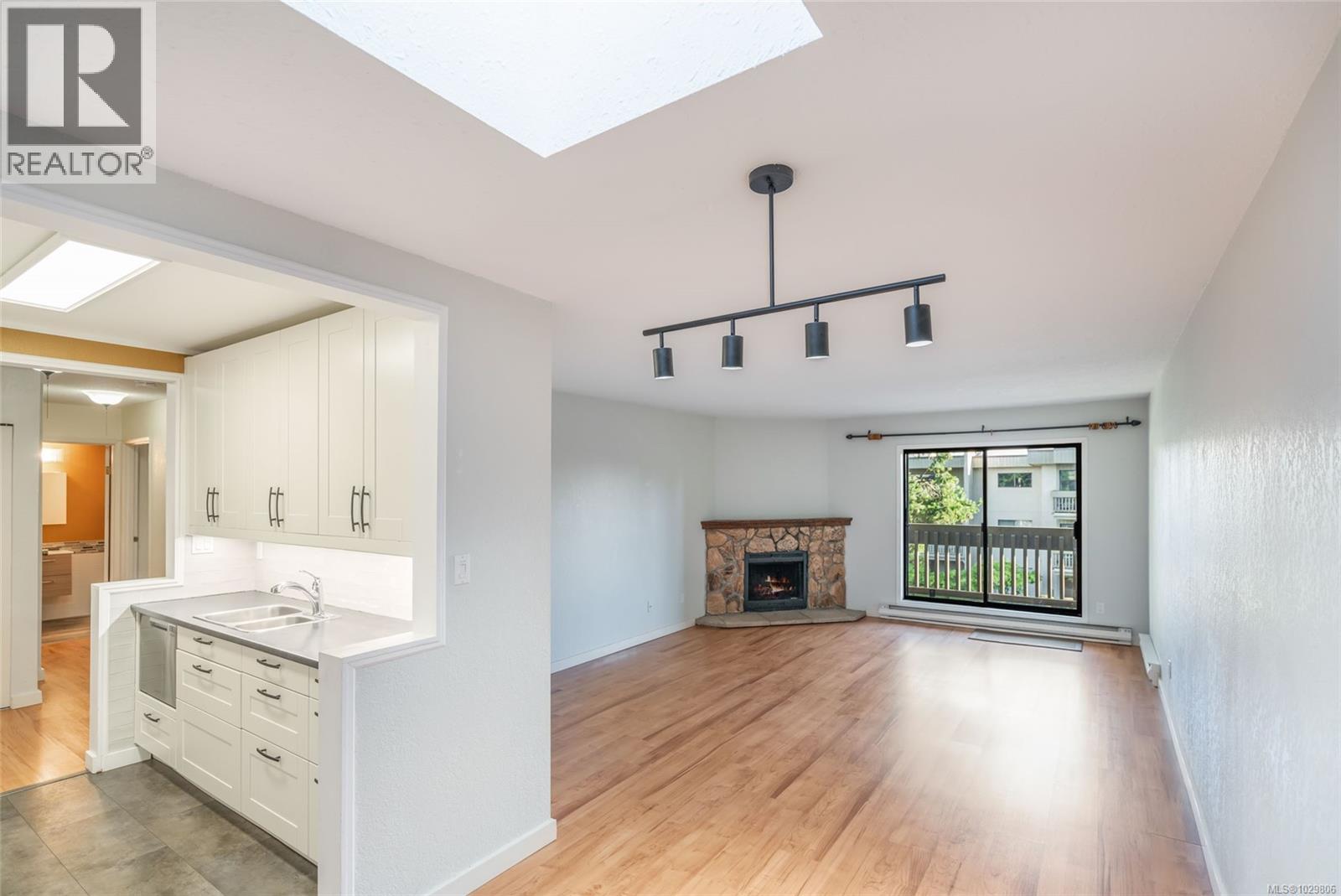 #305 363 MORISON AVE - 13