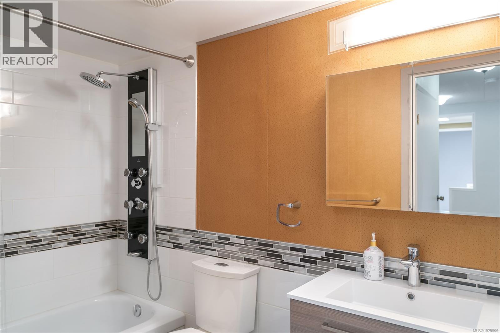 #305 363 MORISON AVE - 6