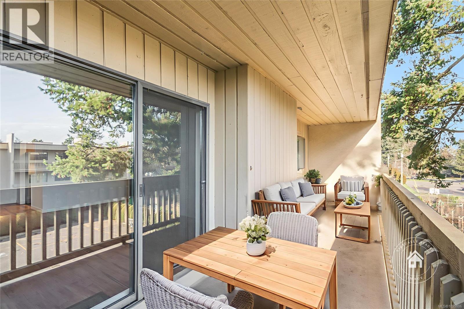 #305 363 MORISON AVE - 8