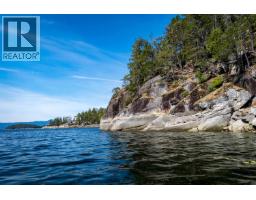 Lot D Hardy Island, Pender Harbour, BC V0N0N0 Photo 9