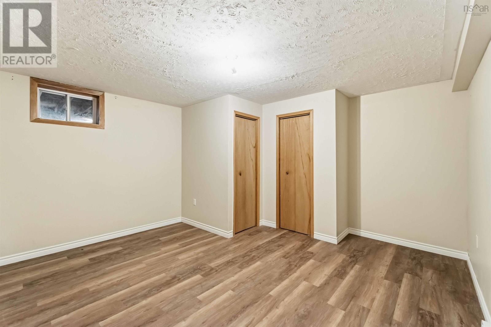 Property 19 of 51 of 1651 Matthews Lane