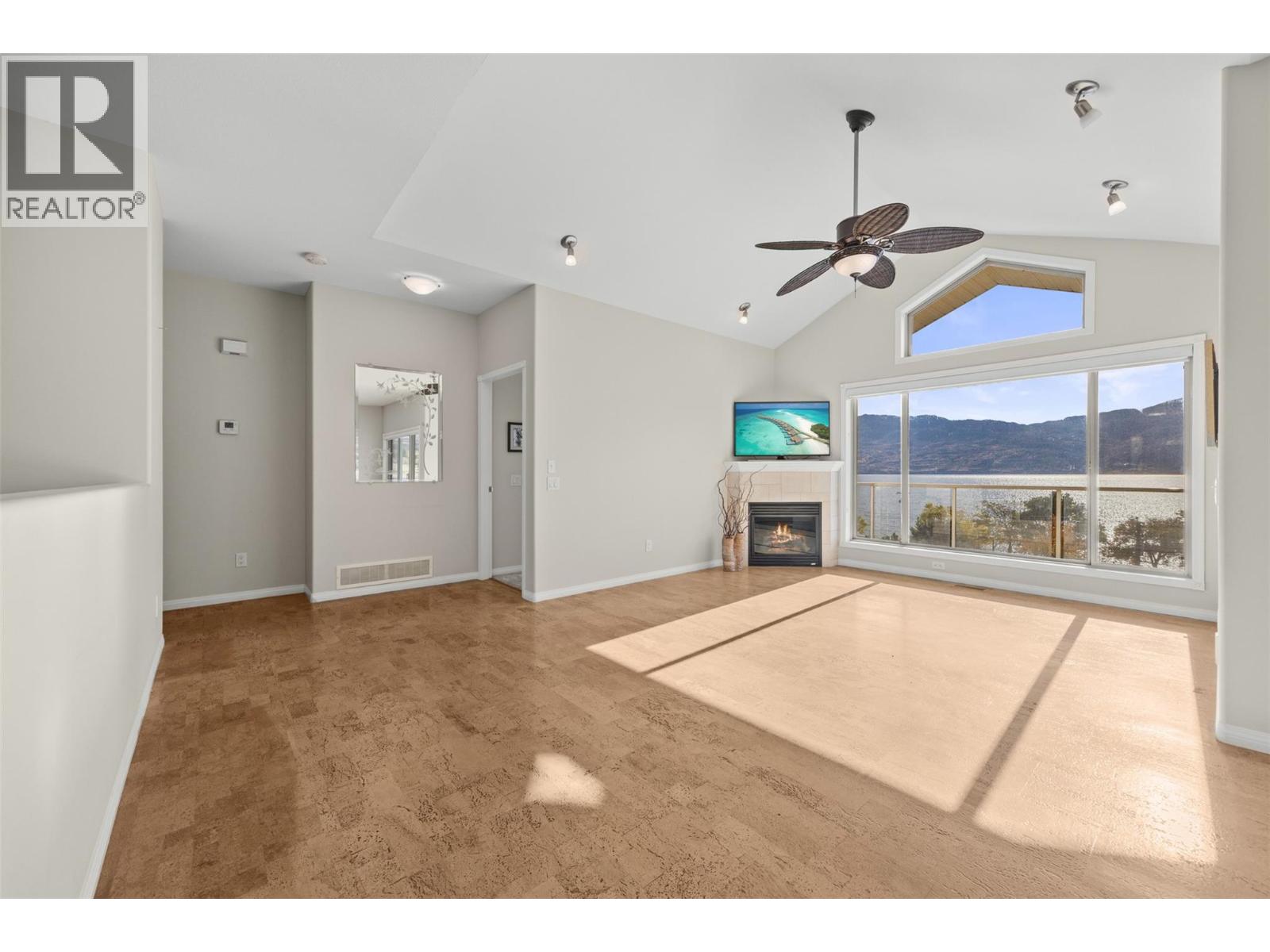 #28 2100 Boucherie Road - 10