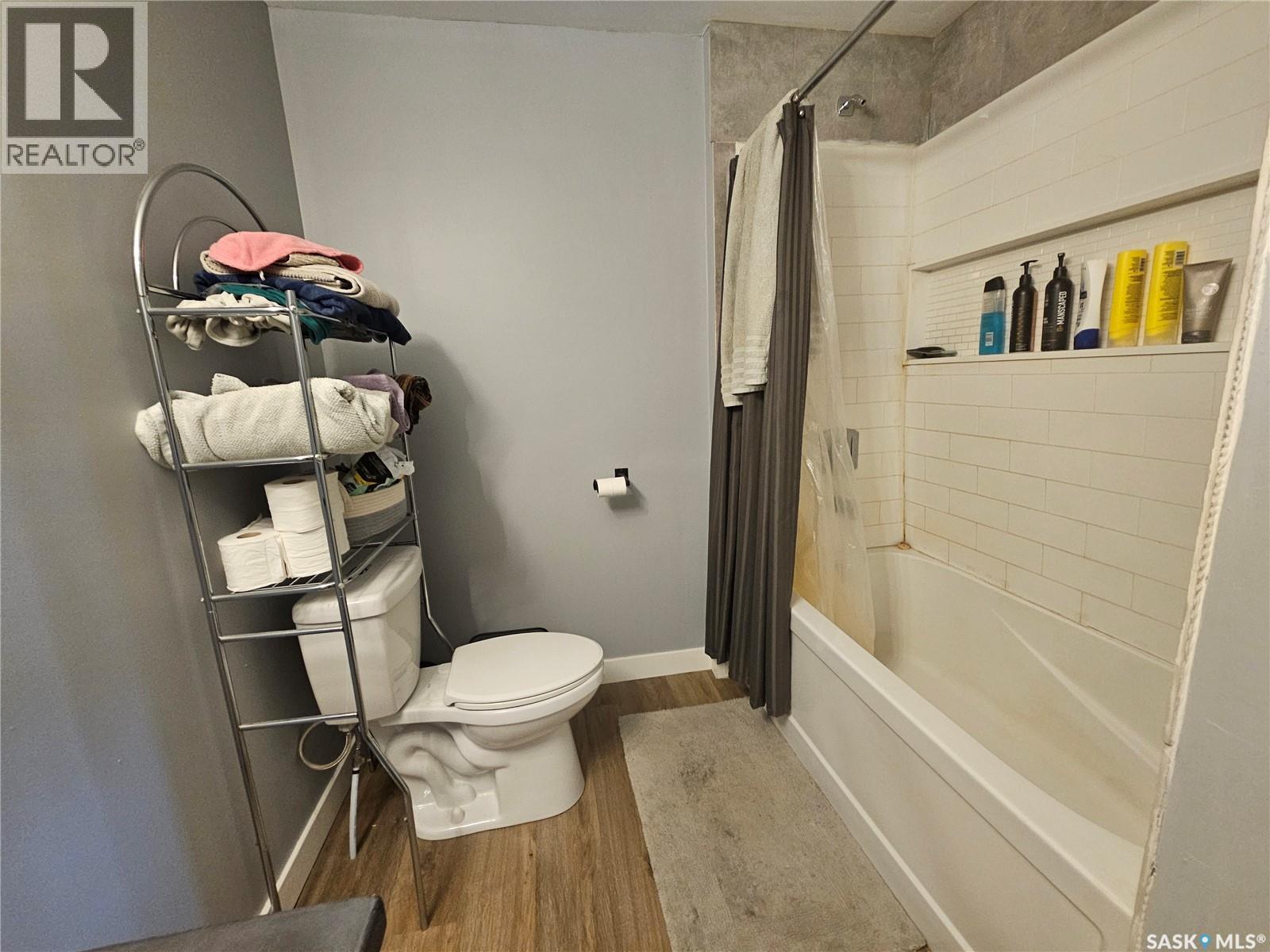 20 15TH AVENUE SE - 14