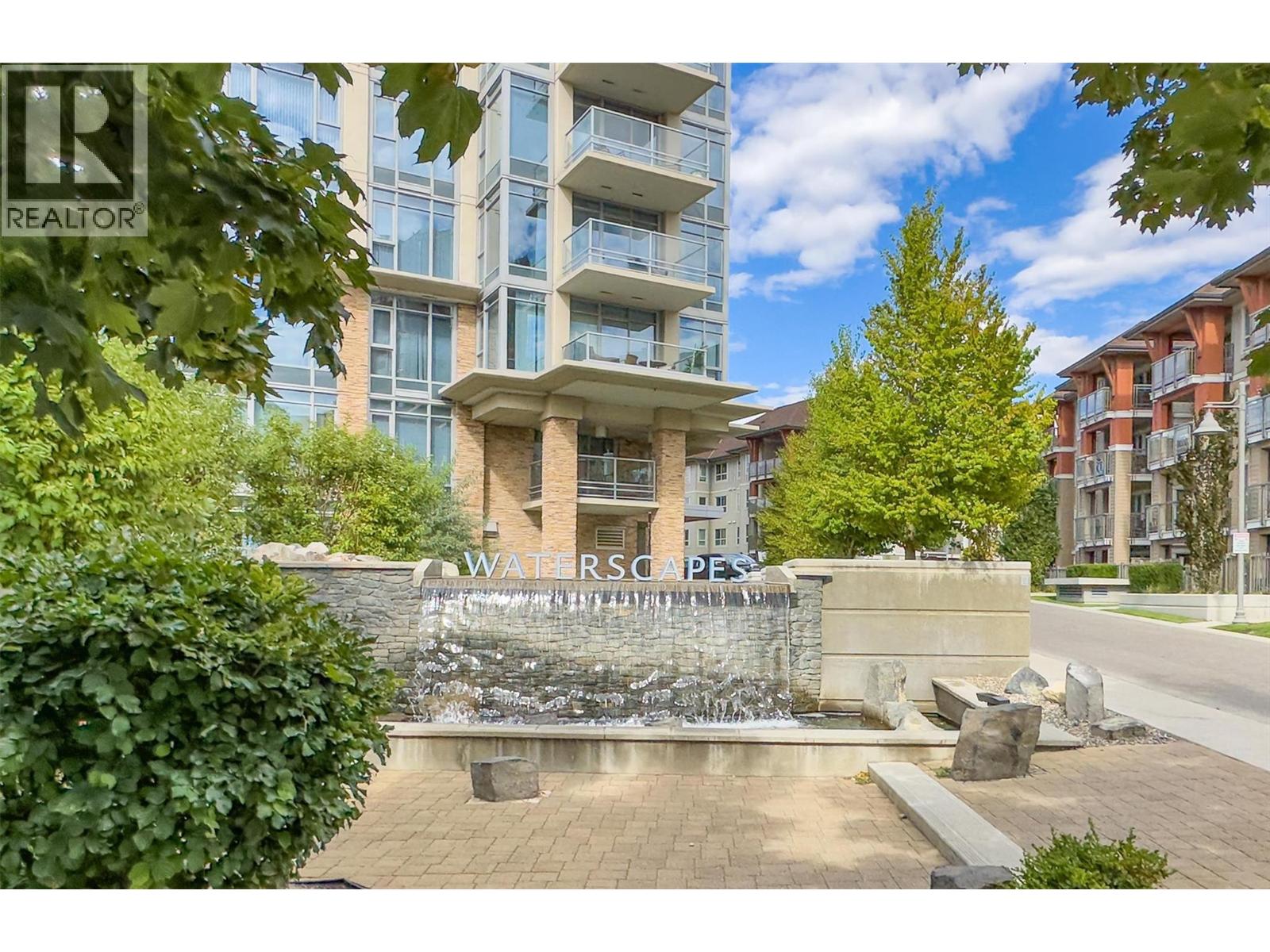 303 1083 Sunset Drive, Kelowna