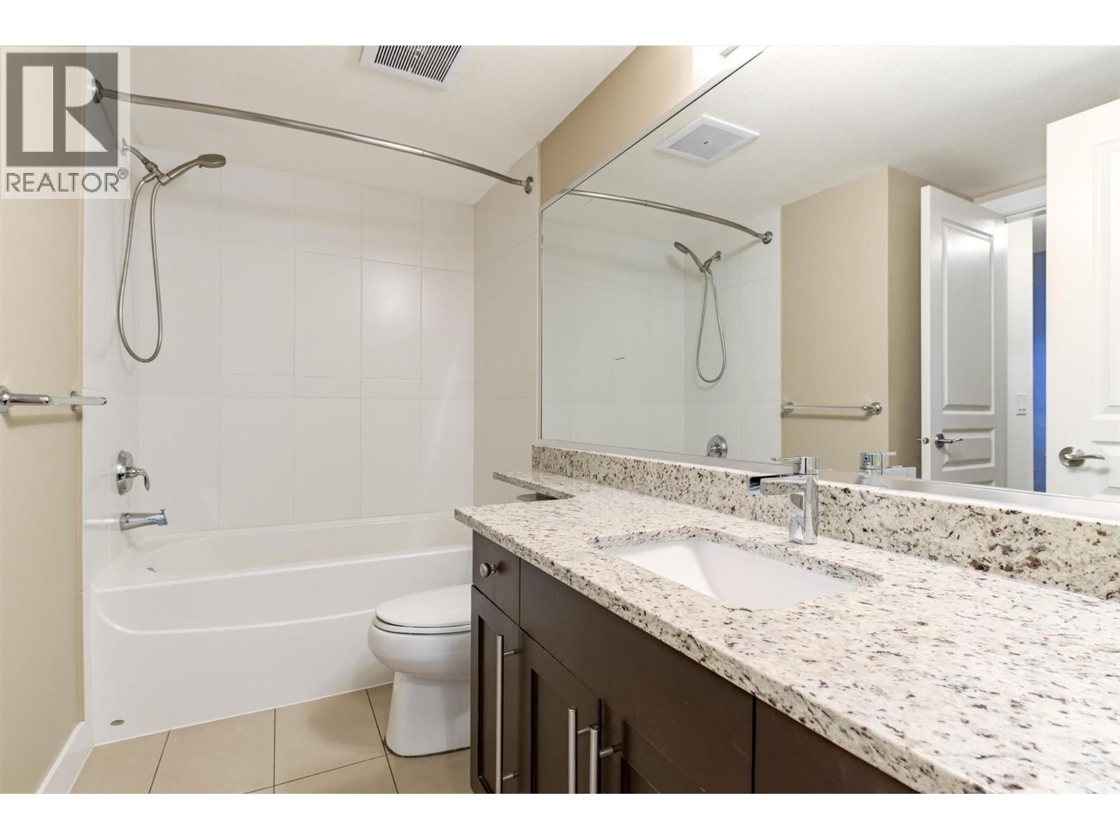 303 1083 Sunset Drive, Kelowna